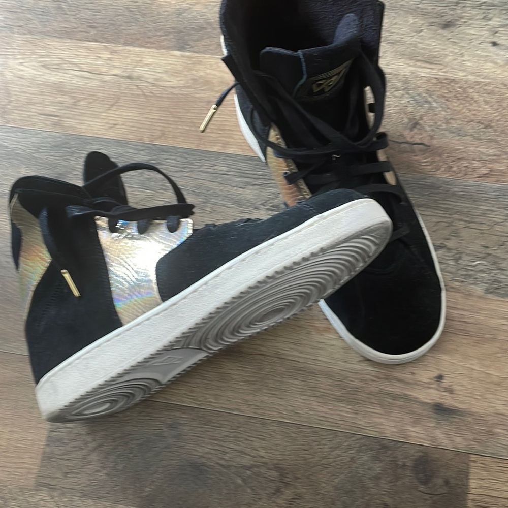Mens Sneakers